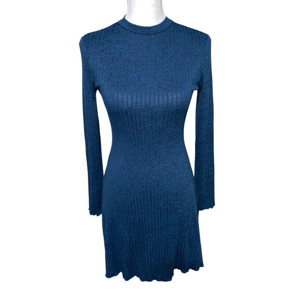 Winter Fall Dress Long Sleeve Knee Length Sz Medium Floral Witchy Stretch Ruffle - Picture 8 of 8